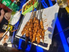 -路边边.炒菜烧烤.音乐餐厅(良乡长虹店)