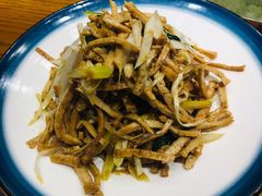 -秦唐一号西安菜馆(钟楼店)