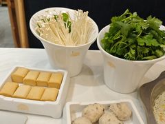 -傣妹火锅(南京东路一店)