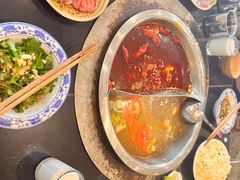 -重庆风光老灶火锅城(同德广场店)