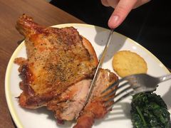 黑胡椒风味烤鸡腿-萨莉亚意式餐厅(杭州滨江天街店)