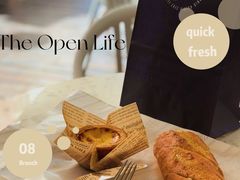 -The open life(万象城店)