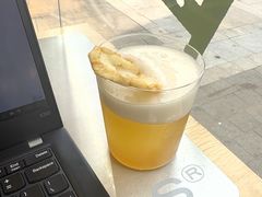 -HUGS coffee(东区店)