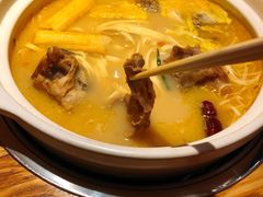 -骨捞专家·金华砂锅(西田城购物中心店)
