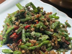 -川流不息·地道川菜·小龙虾(松东路店)