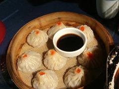 蟹黄汤包-周家二小姐的菜(西津渡店)