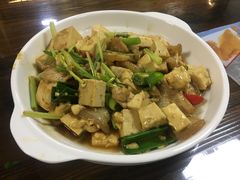 五花肉内酯豆腐-食汇坊饭店