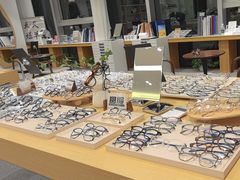 -Eziwish眼镜·蔡司授权店