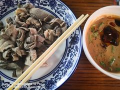 -东兴顺爆肚张