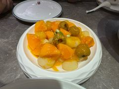 跳跳木瓜马蹄-闫府私房菜·百年鲁菜(恒隆店)