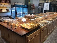 面包甜点陈列柜-原麦世家(府琛大厦店)