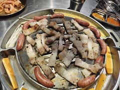 -哈哈碳都·牛肋条无限自助烤肉(台江万达店)