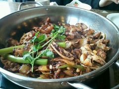 干锅牛蛙-蛙蛙叫干锅年代(簋街总店)