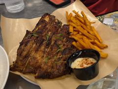 -LESCEDARS Brasserie Bistro香柏树