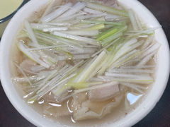 -金卯白肉罩火烧