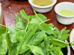 -姚记抚仙湖石锅鱼庄