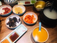 -明洞阿姨·韩式酱蟹烤肉·创意料理(三元桥店)