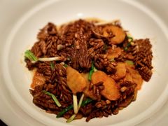 -闫府私房菜·老字号(恒隆店)