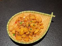 -万重锦·人文川菜馆(骡马市店)