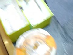 -宝丽眼镜(湖墅店)