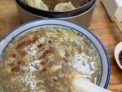 -罗卜李包子羊肉汤