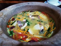 -抚仙湖生态石锅鱼野生菌(告庄店)