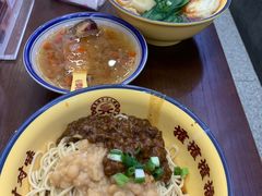 -二娃邓板凳面(解放碑店)