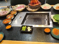 -臻牛烤肉