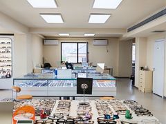 -潘多拉眼镜·蔡司依视路明月(潘家园店)