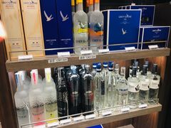 -日上免税店(三径路t3店)