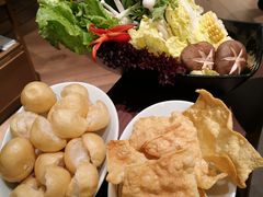 -捞王锅物料理(上海世茂广场店)