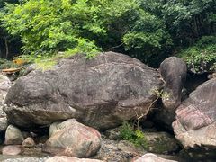 -鄣山大峡谷