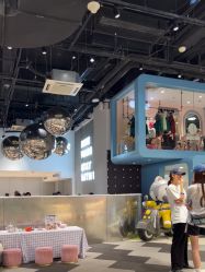 -MINI MARS KIDS CLUB亲子家庭中心(长宁天山店)