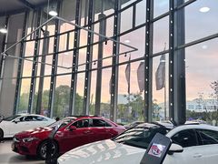 -宁波之星奔驰4S店(海曙店)