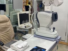 -豪门视光·星趣控·蔡司依视路眼镜代理商(中央大街店)