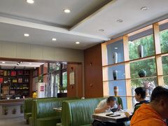 -高玛纳驴肉火烧(一世界店)