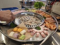 -哈哈碳都·牛肋条无限自助烤肉(宝龙店)