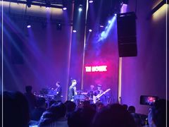 -TZ House音乐现场(来福士中心店)