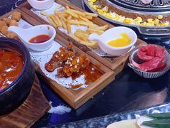 -鹤江桥·红油牛肉粉(SKP店)