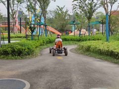 -季高兔窝窝亲子园(上海薰衣草公园店)