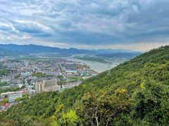 -严子陵钓台(富春江小三峡)