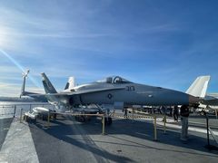 -中途岛号航空母舰博物馆