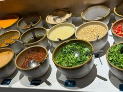 -一朵菌·野生菌探索家火锅(南亚店)