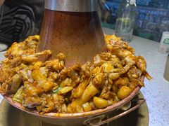 -老佛爷铜炉蛙锅(挂绿店)