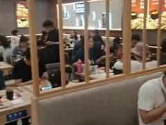 -花馬肆.云南过桥米线(汉神购物广场现场熬汤店)