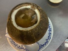 椰子炖乌骨鸡-達揚原味燉品(文明路店)