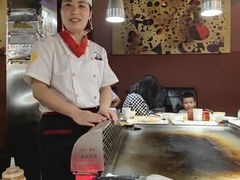 -利昂法式铁板主题餐厅(新奥购物中心店)