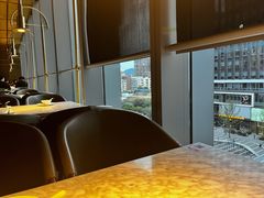 靠窗位-蔴将·川菜(黄龙万科店)