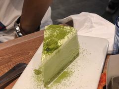 -必胜客(WOW中央公园店)