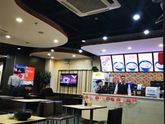 -李先生牛肉面大王(北京站售票厅餐厅)